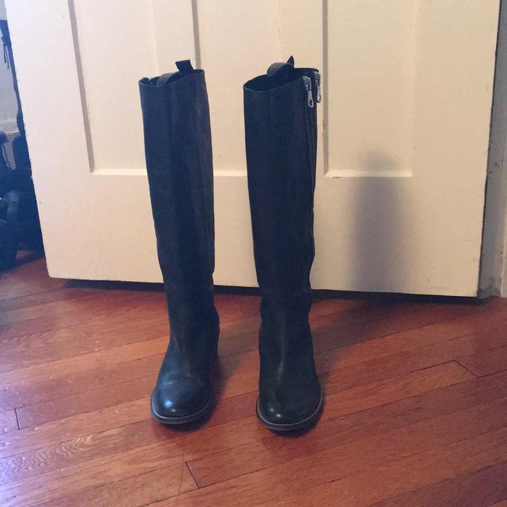 Authentic Vero Cuoio Boots - SIze 38.